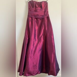 Watters & Watters Strapless Burgundy Bridesmaid Prom Dress Evening Gown size 10